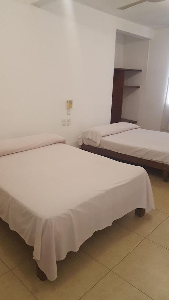 Hotel Carruiz Puerto Escondido  Exteriör bild